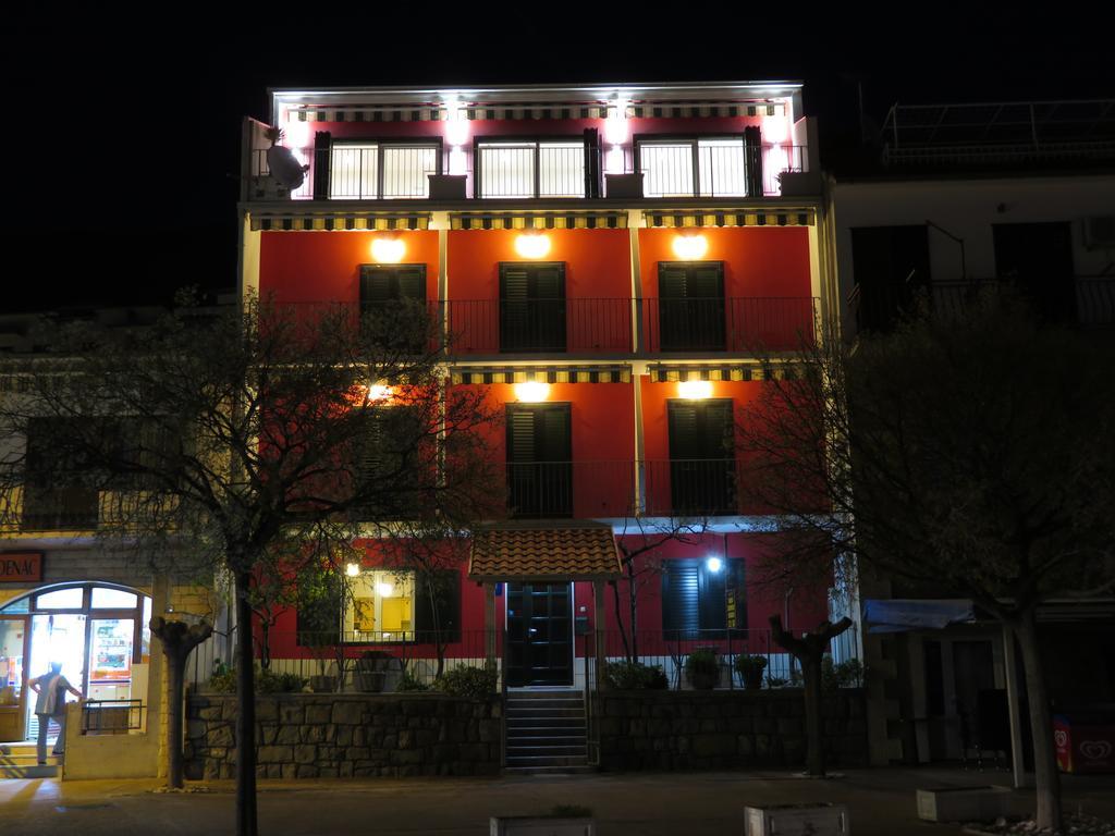 Hotel Casa Rosada à Podgora Extérieur photo